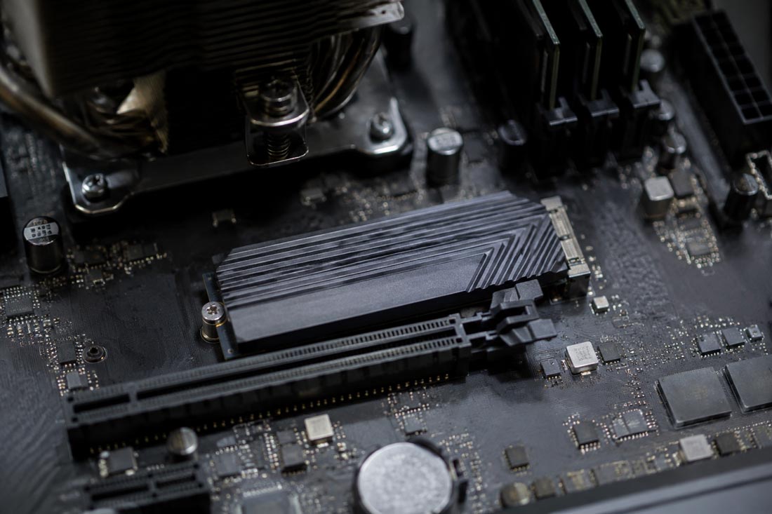 سیستم ذخیره‌سازی ترکیبی SSD و HDD برای رندرینگ
