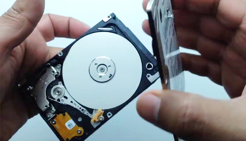 مقایسه بین هارد هلیومی و هارد معمولی